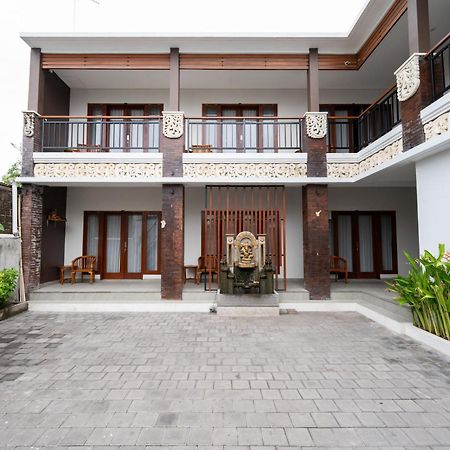 Reddoorz Plus At Yasa'S Living Denpasar Санур Екстер'єр фото